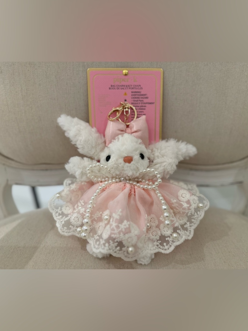 🩰 NWT Piper K VIRAL Pink Pearl Lace Bunny Bag Charm Keychain Coquette - Picture 2 of 13